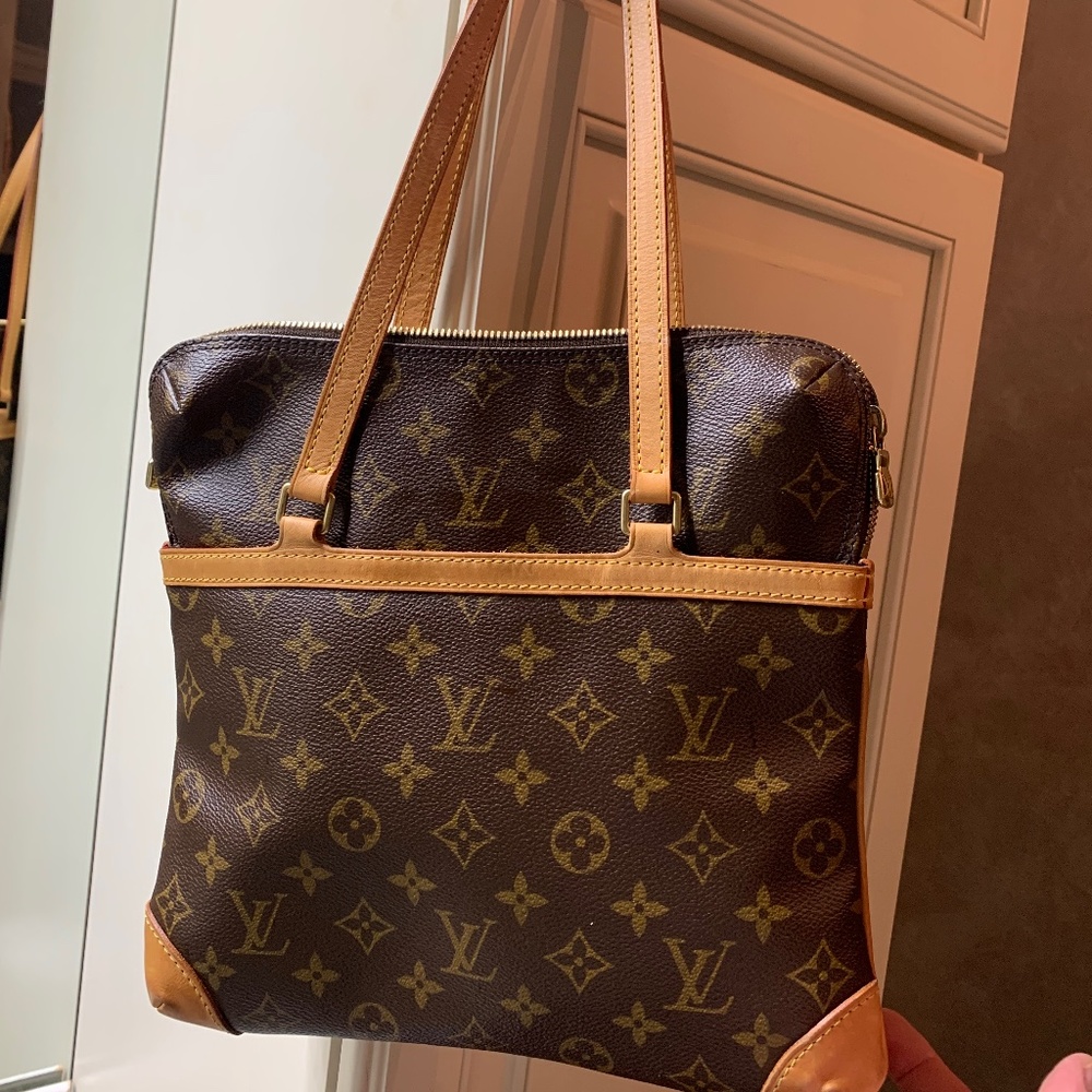 Authentic Louis Vuitton coussin bag